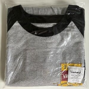 Diamond Supply Co. Gray and Black Fairfax Village Raglan Tee